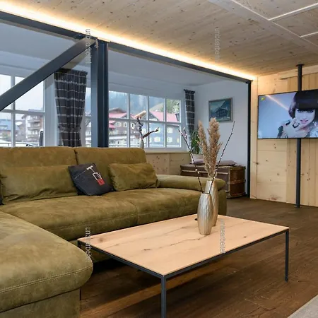 Apartament Hoheneck *