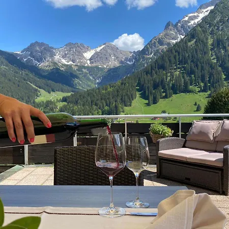 Hoheneck * Mittelberg